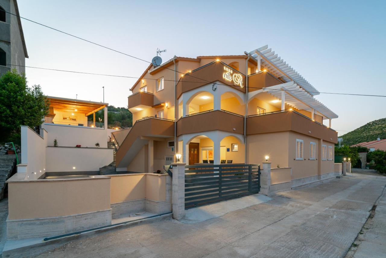 Villa A 玛里纳 外观 照片